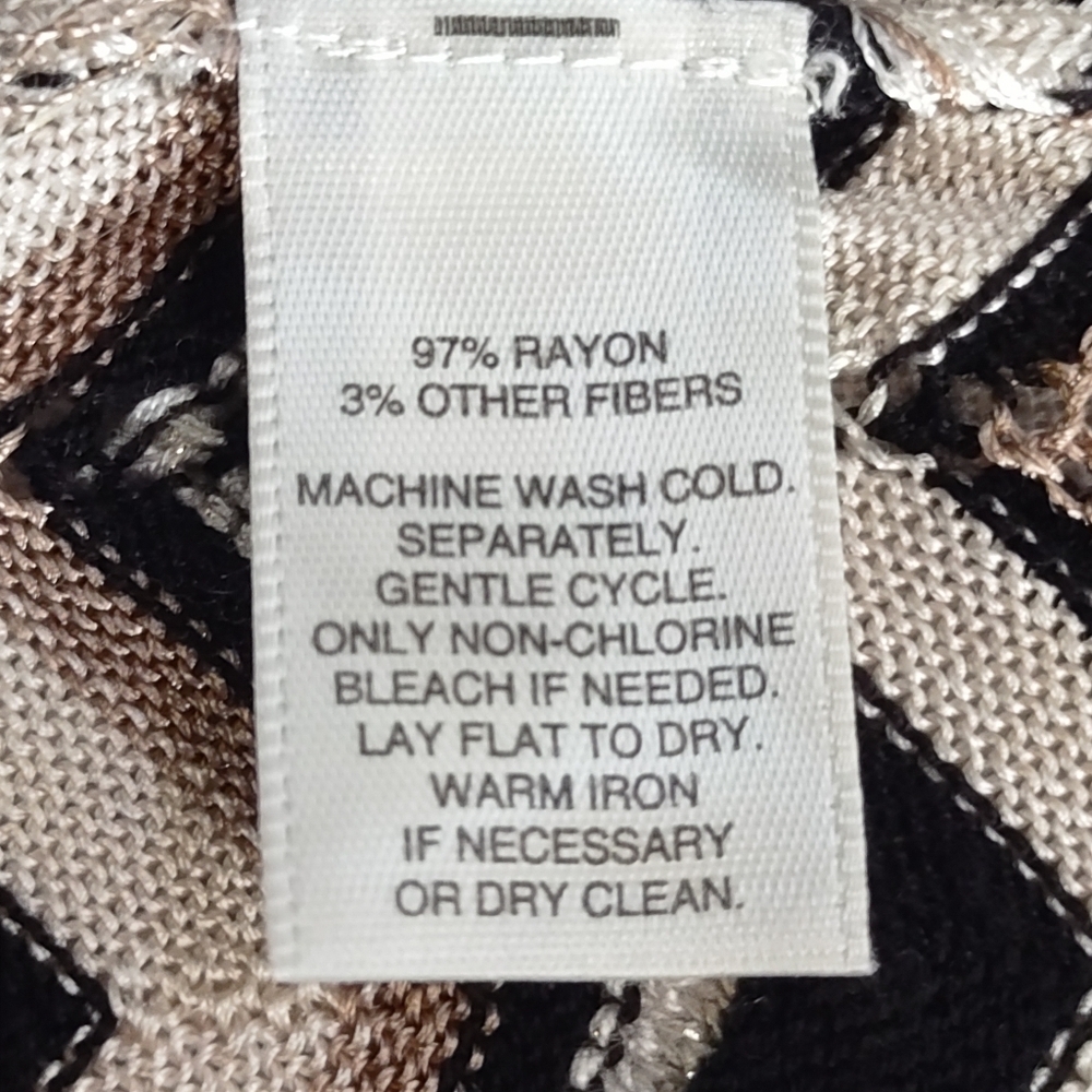 White House Black Market Black White Red Chevron Knit Sweater Cardigan Boho Sz L - Picture 10 of 10